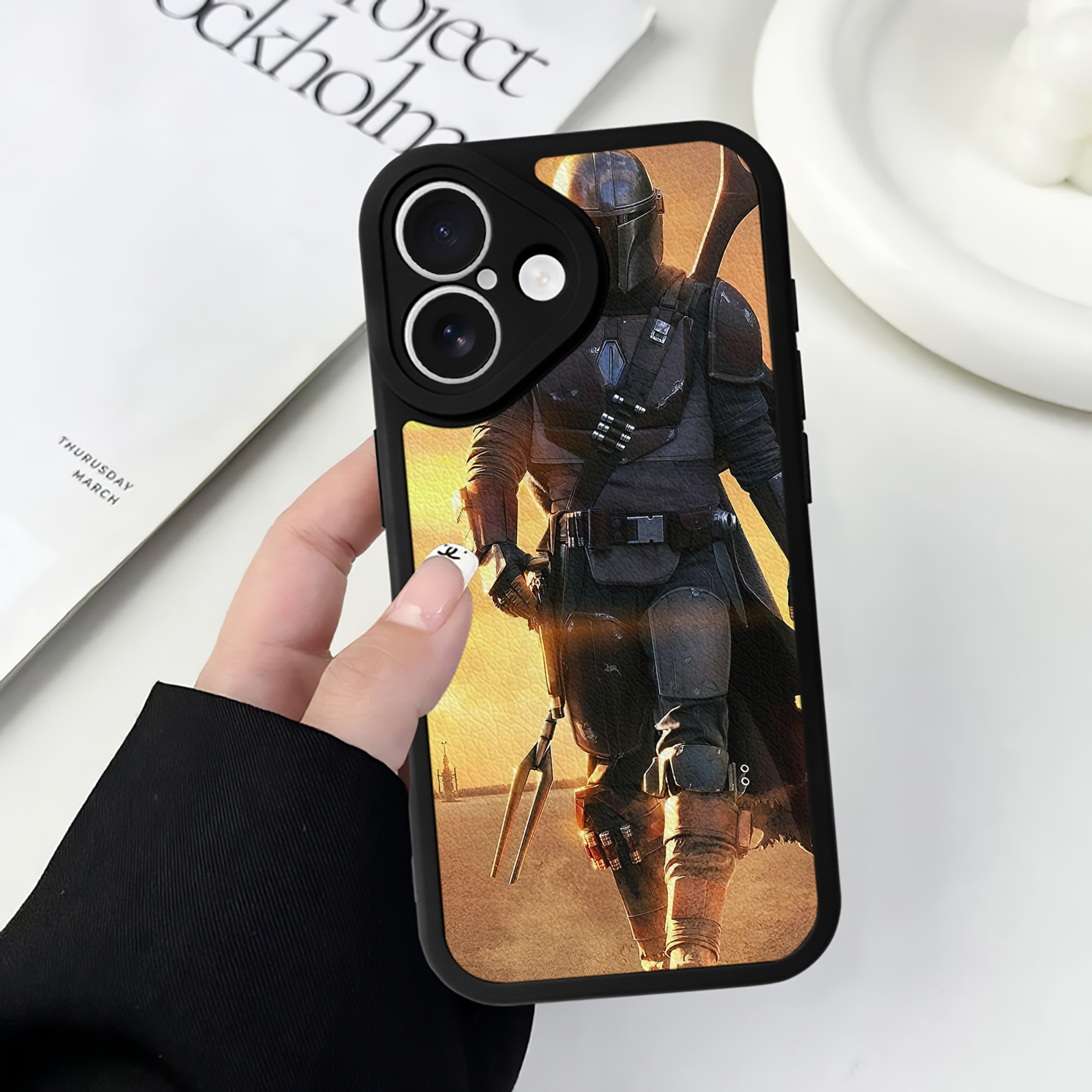 （画像用） スター・ウォーズ Star Wars 【iPhone 16シリーズ対応】シリコンスマホケース（レザー調） 材質：シリコン